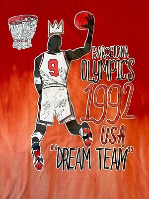 Camiseta Dream Team 1992 Juegos Olímpicos Barcelona Estados Unidos Pequeña Roja Manga Corta Gráfico Camiseta Foto 1 de 4