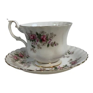 Royal Albert Lavender Miniature Rose Bone China Cup & Saucer England Teacup Set - Picture 1 of 7