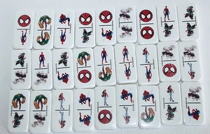 Suministros colgantes Marvel Spider-Man 2006 Dominoes Game Crafts - Imagen 1 de 5