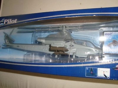 HÉLICOPTÈRE BELL AH 1Z COBRA US ARMY NEUF 1/55° NEW RAY 26123 - Photo 1/4