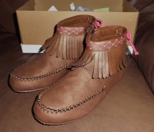 Hanna Andersson Bronze Brown Erika Fringe Bootie Boxed Girls Size 2 Moccasin new - Picture 1 of 12
