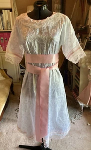 Renaissance Faire Medieval White w/ Pink Princess Tunic Dress Costume Girl M/L - Picture 1 of 8