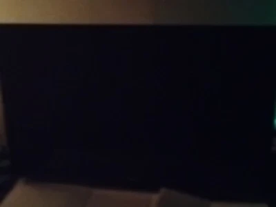 samsung 32 inch tv, used and in good condition, remote control included - Image 1 of 3