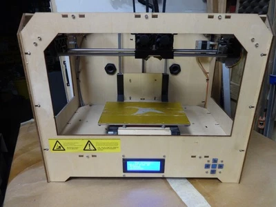 makerbot replicator desktop 3d printer - Image 1 of 4