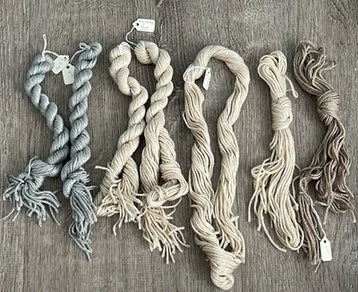 Thread Lot 7 skeins of Silk & Ivory Needlepoint Neutral Taupe Grey Oyster Sand - Image 1 of 3