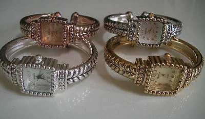 RELOJ CASUAL BRAZALETE MODA ACABADO PLATA, ORO Y ORO ROSA ESFERA NÚMERO MUJER Foto 1 de 4