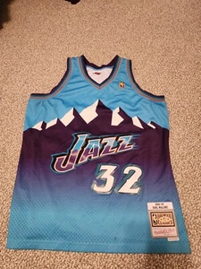 Mitchell & Ness Utah Jazz 1996-97 Swingman Karl Malone #32 Purple Jersey Size XL - Picture 1 of 6