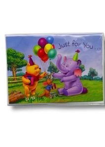 Tarjeta de cumpleaños Disney Winnie the Pooh libro de cuentos tarjeta de cumpleaños con sobre - Imagen 1 de 2