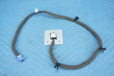 Антенна навигационная Lexus GX470 86860-0W091 2006 2007 OEM - Изображение 1 из 3