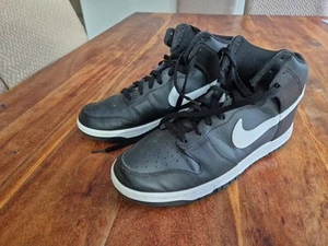 Nike Dunk High Men's Size UK9 USA10 DJ6189-001 Sneakers - Picture 1 of 10
