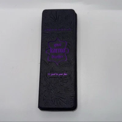 NUEVO cepillo delineador Urban Decay Good Karma Foto 1 de 4