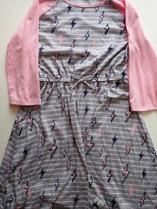 Girls SO Dress Size XL 14/16 Quarter Sleeve Gray Light Pink Casual Striped - Picture 1 of 12