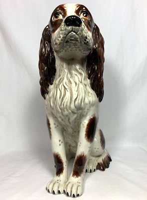 Estatuilla grande de perro Springer Spaniel inglés sentado pacientemente 17" Foto 1 de 4