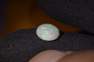 Ring Stone Australian Coober pedy Solid Natural Genuine Fire Opal 2.2 Carat 9mm - Picture 1 of 2