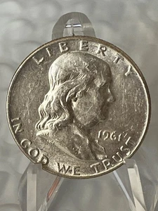 Moneda de medio dólar Franklin 1961-D # (2059) - Imagen 1 de 2