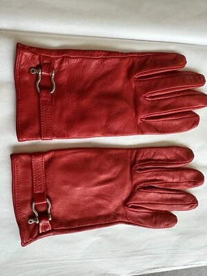 Guantes Burberry Mujer Hebilla Piel de Cordero Cuero - Talla 6.5 Rojo Forrado Seda Foto 1 de 4