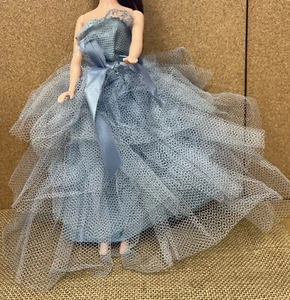 Bild Lilli Clone Light Blue Layered Tuille and Satin Gown/Excellent - Picture 1 of 7