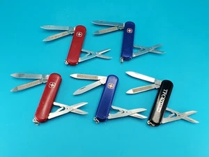 Lot of 5 Wenger Esquire Swiss Army Knife Multi Tools! - Picture 1 of 5
