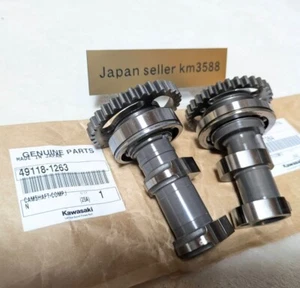 Kawasaki Genuine KX250 KX250X 21-24 Camshaft Comp 49118-1263 49118-1264 2Set - Picture 1 of 11