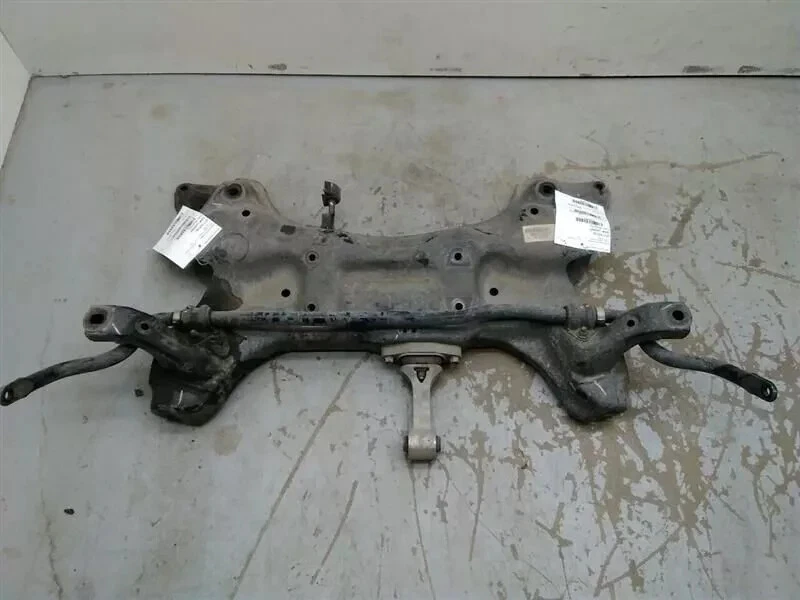 2007-2009 Hyundai Santa Fe Rear Crossmember Subframe AWD OEM Foto 1 de 1