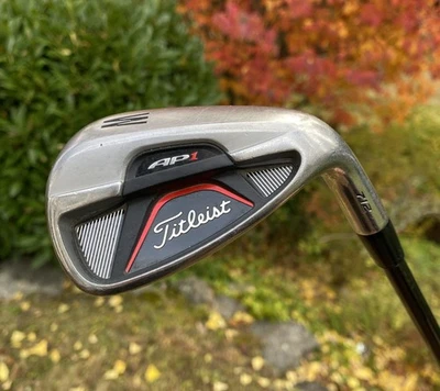 Titleist AP1 712 Pitching Wedge W Graphite Design Tour AD 50i L-flex RH XXIO - Image 1 of 4