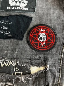 Slipknot Patch – 9 Point Star Nonagram Logo – Iron On Embroidered Rock Patch - Picture 1 of 9