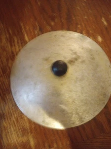 vintage pot lid - Picture 1 of 2