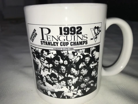 vintage 1992 PITTSBURGH PENGUINS Stanley Cup 91 92 BACK TO CHAMPION 10oz MUG CUP Cover