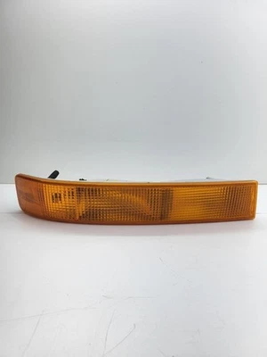 2003-2023 GMC Savana 2500 3500 Passenger RH Side Park Turn Signal Lamp OEM - Image 1 of 2