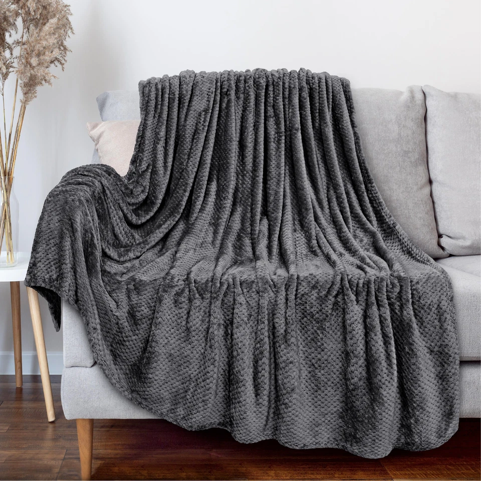 Throw Blanket for Sofa Couch Bed Lightweight Microfiber Polyester Waffle Pattern - Image 1 of 1