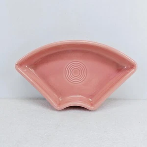 FIESTA omni relish TRAY peony pink NEW - Picture 1 of 3