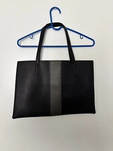 Borsa donna Vince Camuto in pelle nera/grigio vegan - Foto 1 di 4