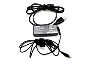 Cargador Chicony Adaptador de Corriente CA 65W 20V 3.25A con Cable A065R133L A16-065N2A - Imagen 1 de 4
