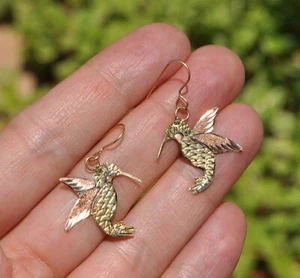 10k Solid Gold Multi Tone Rose & Y Gold Diamond Cut Hummingbird Bird Earrings 1" - Picture 1 of 4