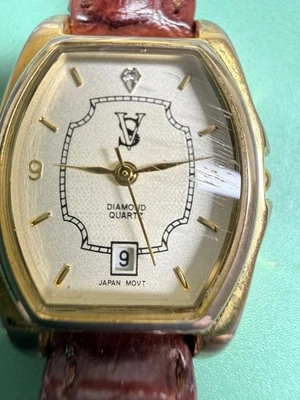 Reloj de cuarzo Sergio Valente SV diamante -- Tonneau dorado, Japón Movt Foto 1 de 4