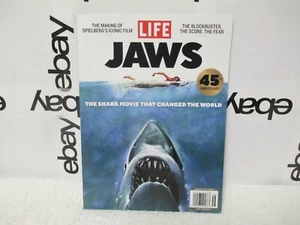 LIFE Jaws PAPERBACK 2020 by The Editors of LIFE - Bild 1 von 7