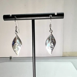 Vintage 925 Sterling Silver Abalone Shel Leaf Dangle Earring 3.13g - Picture 1 of 7