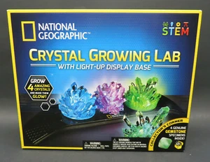 NATIONAL GEOGRAPHIC Crystal Growing Lab With Light-Up Display Base - 4 Specimens - Picture 1 of 4