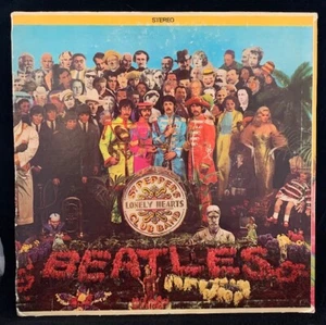Beatles Sgt Pepper Lonely Hearts Vinyl Record - Picture 1 of 3