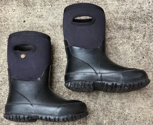 Bogs Kinder Grasp Solid schwarz wasserdicht isoliert zPull On Regenstiefel Größe 10 - Bild 1 von 7