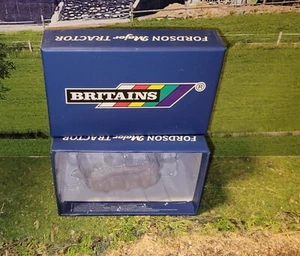 BRITAINS 1/32 EMPTY BOX , FORDSON E27N TRACTOR - Picture 1 of 2