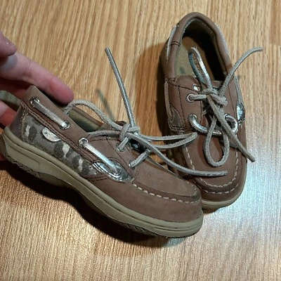 Sperry Top Sider niño pequeño 8 Foto 1 de 4