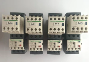 4 x Schneider Electric LADN22 AUX Kontakt 4 Kontakte 2NC 2NO + LRD21 Thermo Rely - Bild 1 von 2