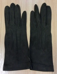 Unworn Vintage Khaki Suede Gloves 6.5 - Picture 1 of 3