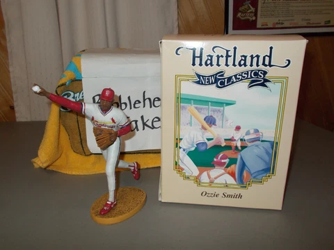 NIB 2002 OZZIE SMITH HARTLAND ST LOUIS CARDINALS FIGURE FIGURINE COOPERSTOWN Cover