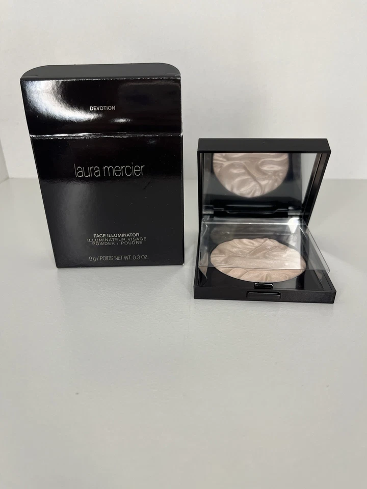 Laura Mercier Highlighter Face Illuminator Powder Devotion Full Size 9g - Image 1 of 1