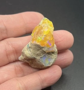 Ethiopian Welo Genuine Opal 10.4g Over 1in AWESOME FLASHES - Picture 1 of 17
