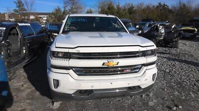 Condensador CHEVY SILVERADO 1500 14 15 16 17 18 19 Foto 1 de 4