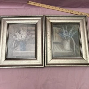 2 Piece Floral Pots Framed by Danhui Nai 8x10" Prints 14.5x13x5" Frames - Picture 1 of 16