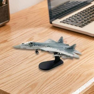 Modello di caccia pressofuso SU-57 in scala 1:72 con supporto espositivo per - Foto 1 di 7